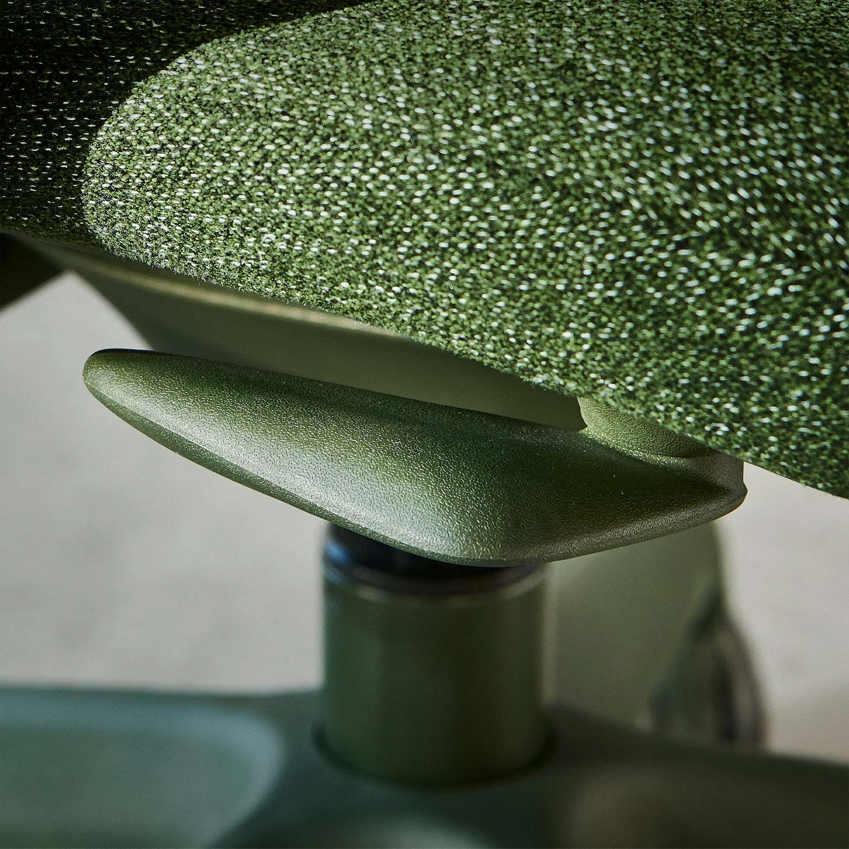 Desky Evoque Low Back Office Chair
