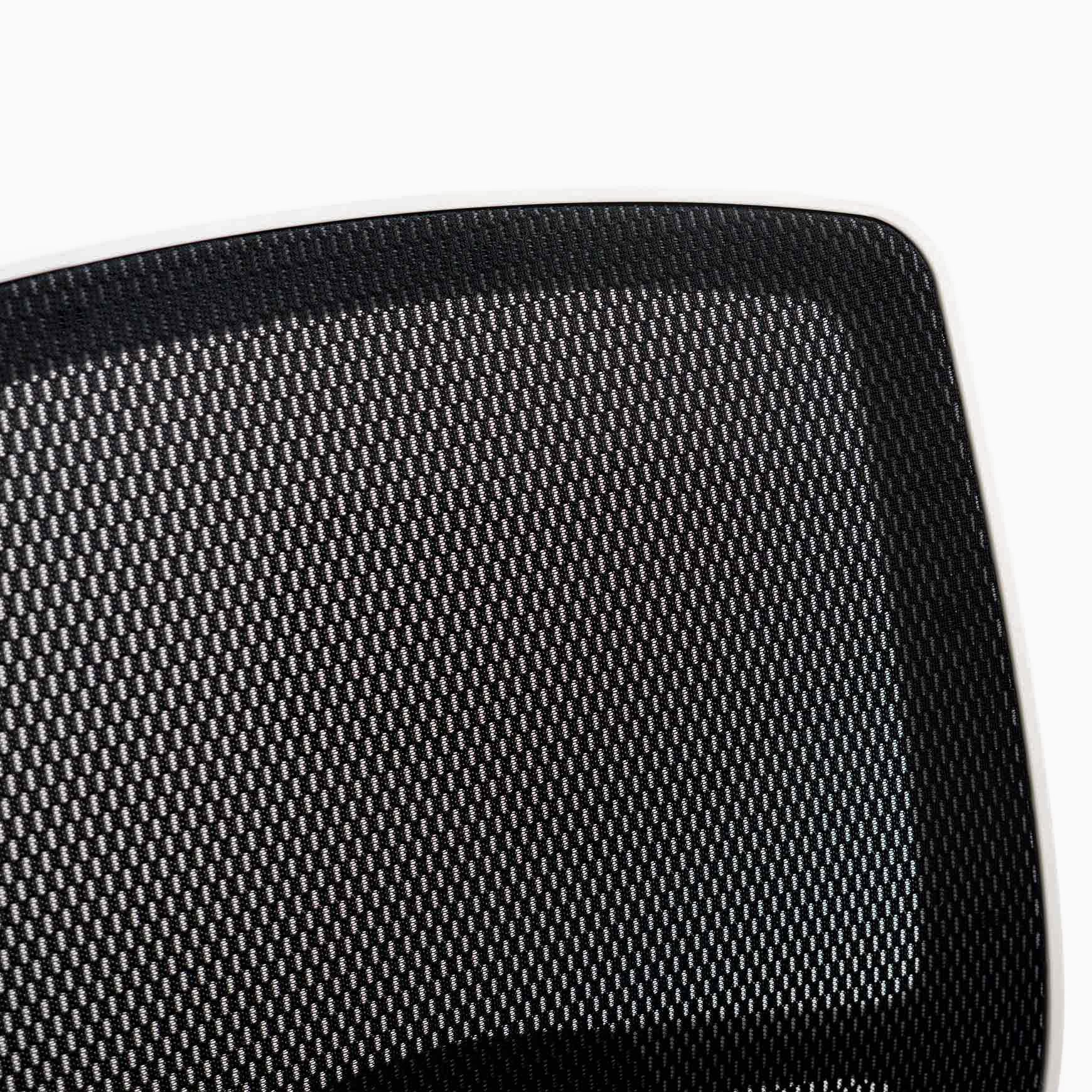 Desky Luminous Mesh Chair